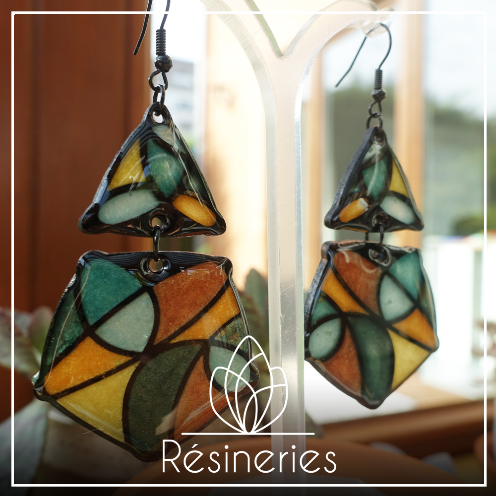 Losange en 2 morceaux - vert et orange (traits noirs)