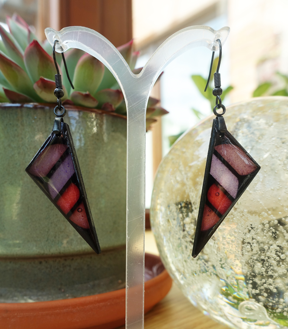 Voilier - violet et rouge – Image 2