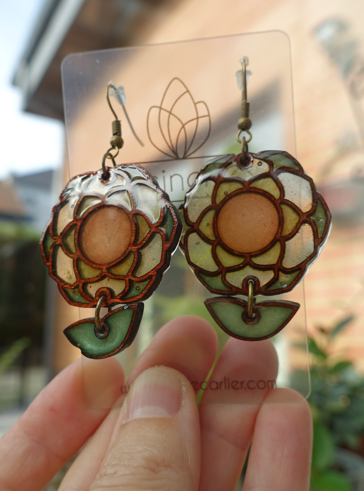 Tournesol clair (contours bois) – Image 3